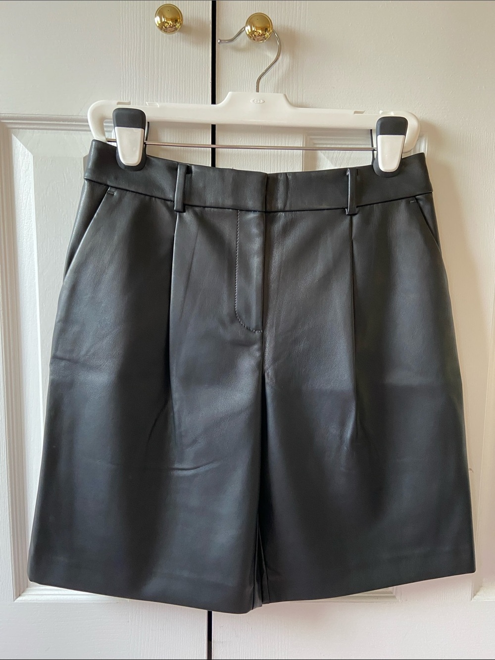 LOFT Faux Leather Bermuda Shorts, Black, 6, NWT